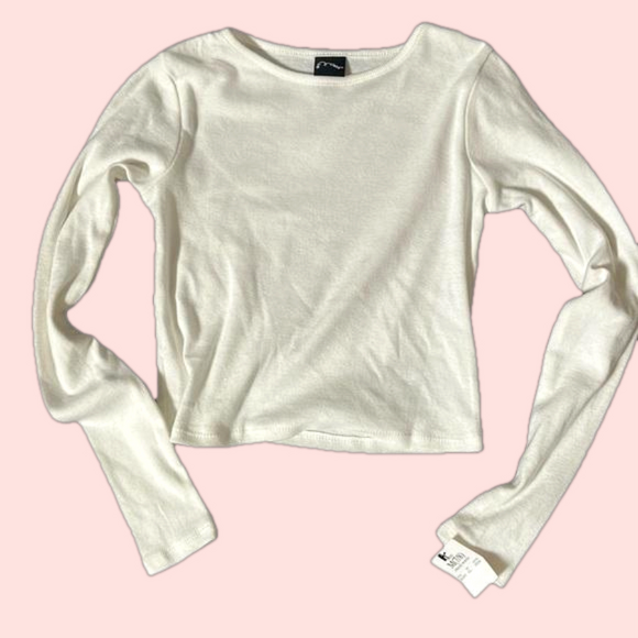 art class Other - Lost in the 🔥 NWT Art Class Girls Long Sleeved 100% Cotton Tee